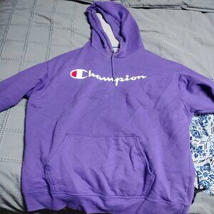 43 pieces of items all togetherwomen and kids clothes all brands all sizes